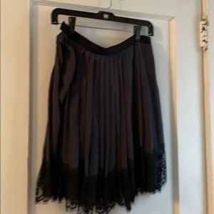 Club Monaco skirt with lace design
